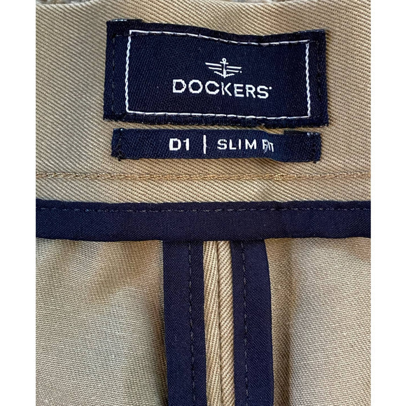 Dockers Khaki Tan‎ Pants D1 Slim Fit Slant Pockets Straight Leg 38x29 EUC - Picture 7 of 10